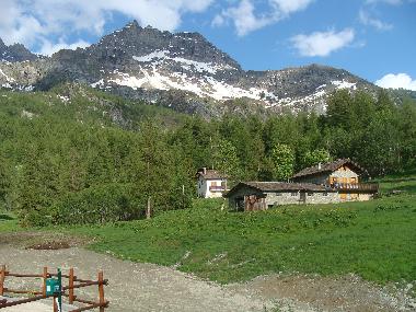 Apartamento de vacaciones en valtournenche (Valle d'Aosta/Vall�e d'Aoste)Casa de vacaciones