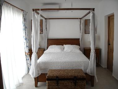 Habitacion principal (con ba�o y walk in closet)
