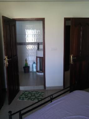 Cuarto de ba�o proprio, inner bathroom, sdb int�rieure 