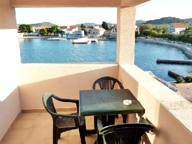 Apartamento de vacaciones en betina (Sibensko-Kninska)Casa de vacaciones