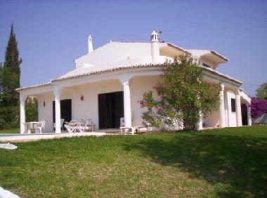 Casa de vacaciones en Loul� (Algarve)Casa de vacaciones