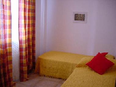 Dormitorio con 2 o 3 camas (0,9 x 2 m)