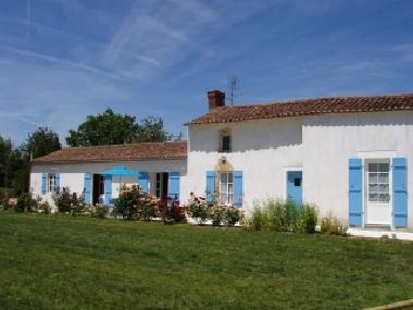 Casa de vacaciones en St Valerien (Vende)Casa de vacaciones