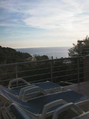 vista desde la terazza al lado del piscina