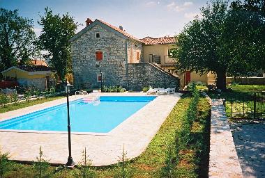 Casa de vacaciones en Sv. Lovreč (Istarska)Casa de vacaciones