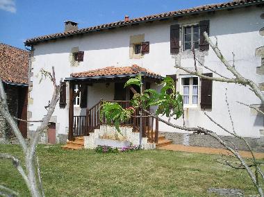 Casa de vacaciones en MONTEMBOEUF (Charente)Casa de vacaciones