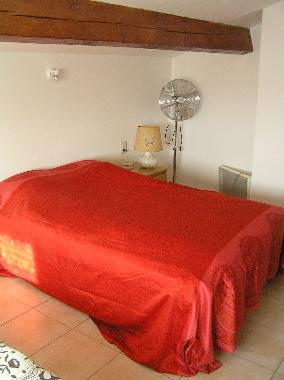 Casa de vacaciones en Les vielles Fumades (Gard)Casa de vacaciones