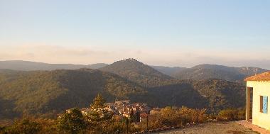 Casa de vacaciones en Durban Corbi�res (Aude)Casa de vacaciones