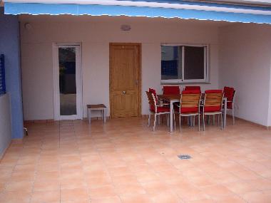 TERRAZA ENTRADA APARTAMENTO