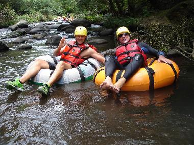 Tubing en el parque volcan rincon de la vieja