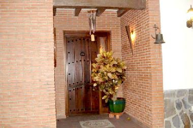 entrada principal a villa