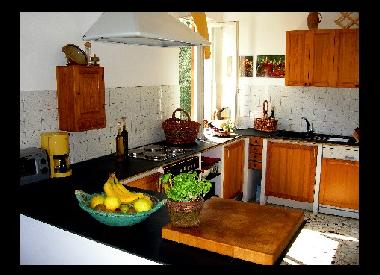 La cocina es por lo menos 8 personas totalmente equipadas