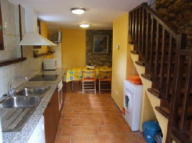 Cocina muy bien equipada