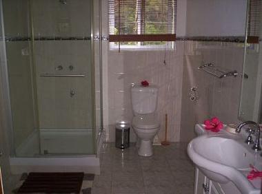 Amplio cuarto de ba�o / Ba�o en sui