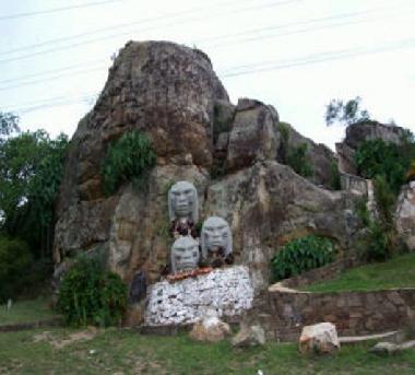 El emblema de Atyr�