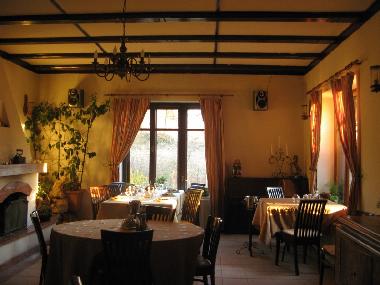 Hotel en HARAU (Hunedoara)Casa de vacaciones