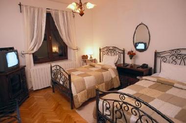 Hotel en HARAU (Hunedoara)Casa de vacaciones