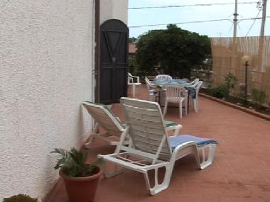 Terraza principal de la Villa Nina