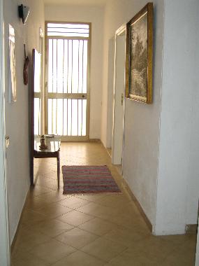 Pasillo hacia las habitaciones de la Casa Pino
