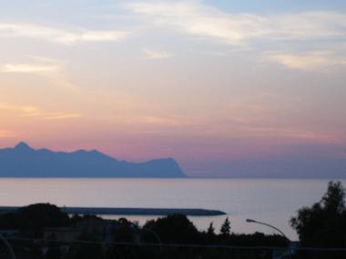 El puerto de Balestrate y una preciosa puesta de sol