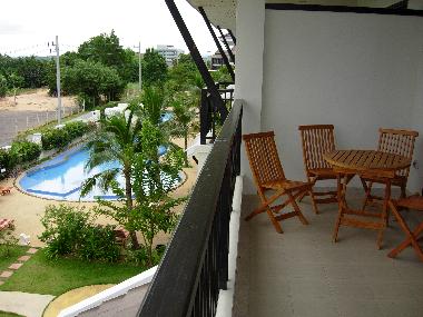 1 piscina vista desde el balc�n