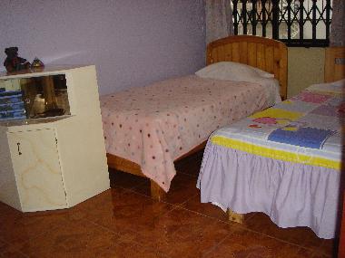 HABITACION HIJOS CON 2 CAMAS