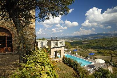 Villa en Montecastelli Pisano (Siena)Casa de vacaciones