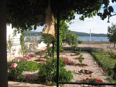 Apartamento de vacaciones en aborić (Sibensko-Kninska)Casa de vacaciones