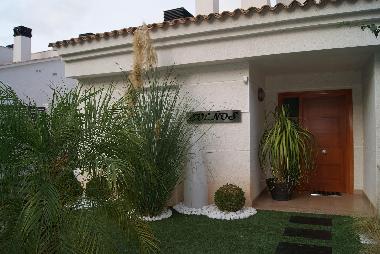 La entrada de la casa. SUE�OS.