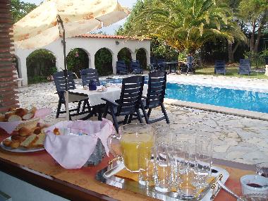 Cama y desayuno en Ortaffa (Pyr�n�es-Orientales)Casa de vacaciones