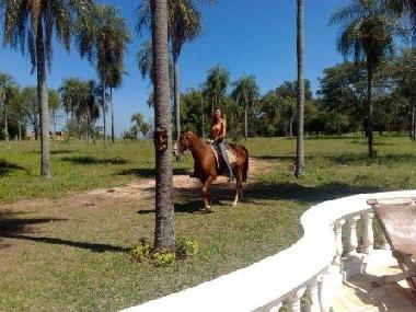 Casa de vacaciones en Paradise City (Cordillera)Casa de vacaciones