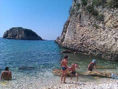 Apartamento de vacaciones en Dobra Voda/ Veliki Pijesak (Montenegro)Casa de vacaciones