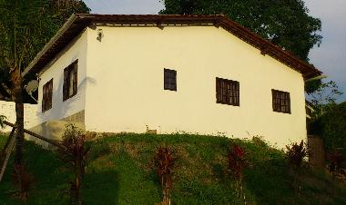 Delante de la caba�a