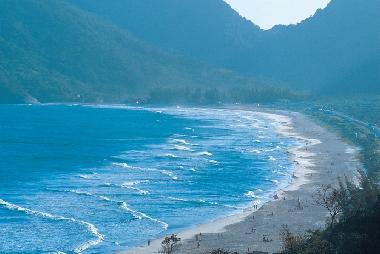 La playa de Grumari 10 minutos en coche