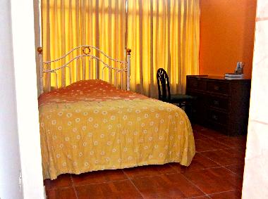 Hotel en EXTRANJEROS  (Lima)Casa de vacaciones