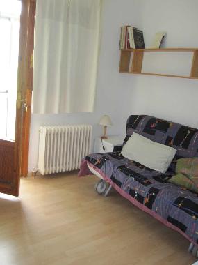 Habitaci�n con sof� cama