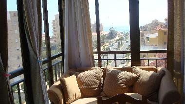 TERRAZA CON SOF� CAMA INDIVIDUAL