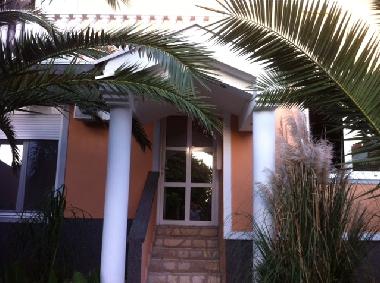 Apartamento de vacaciones en Dobra Voda/ Veliki Pijesak (Montenegro)Casa de vacaciones