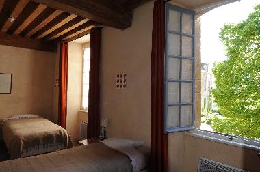 Palacio / Castillo en Sainte Colombe (Cte-d'Or)Casa de vacaciones