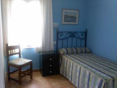 DORMITORIO SIMPLE O DOBLE,
