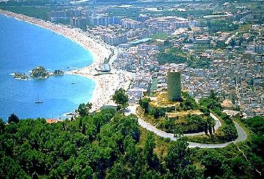 Blanes en la Costa Brava a tan solo 8km