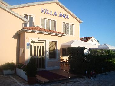 Cama y desayuno en KRK (Primorsko-Goranska)Casa de vacaciones