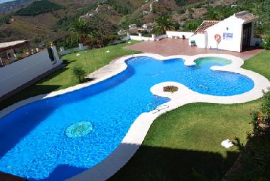Piscina con hidromasaje