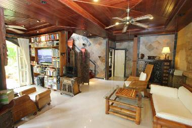 Casa de vacaciones en Chalong Beach (Phuket)Casa de vacaciones