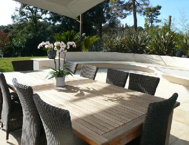 Villa en Roquefort les Pins (Alpes-Maritimes)Casa de vacaciones