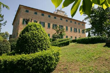 Palacio / Castillo en Monterado (Ancona)Casa de vacaciones