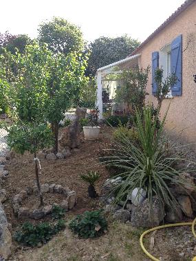 Villa en n�bian (H�rault)Casa de vacaciones