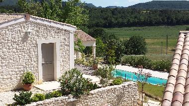 Casa de vacaciones en Roussas (Dr�me)Casa de vacaciones