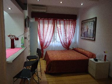 Cama y desayuno en ciampino (Roma)Casa de vacaciones