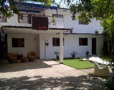 FACHADA DE LA RESIDENCIA